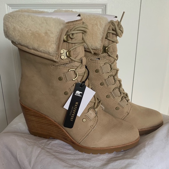 sorel after hours lace up boot